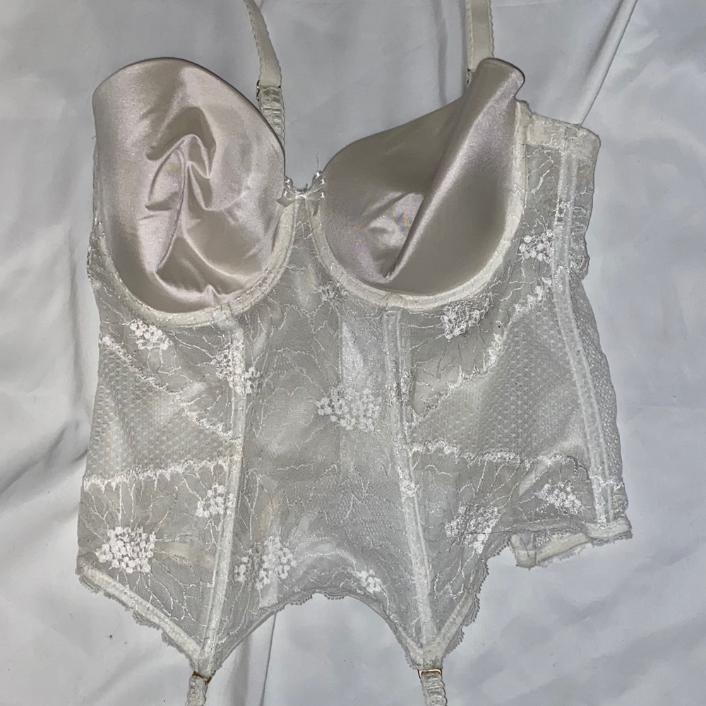 Chantelle bustier